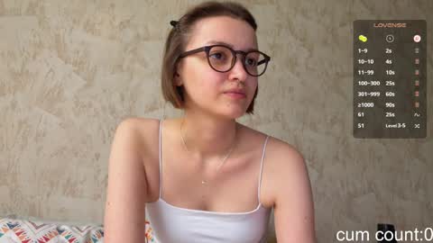 Snapshot of existencee chatting on 05/15/26, 11:06 Anna online show from 05/15/26, 11:06