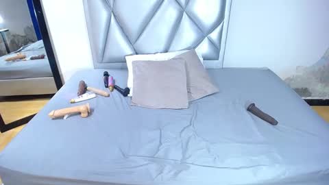 exotic_karmella online show from 03/04/25, 12:18