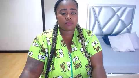 exotic_karmella online show from 10/14/25, 08:42