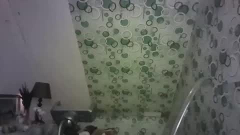 exoticapril01 online show from 12/15/25, 03:00