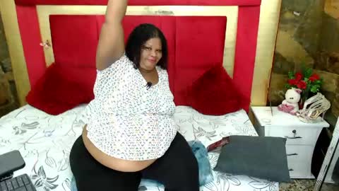 Snapshot of exoticbigmandx chatting on 04/27/26, 01:31 Mandy online show from 04/27/26, 01:31