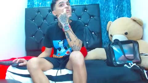 exotichot_couple online show from 01/21/25, 07:58