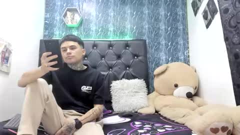 exotichot_couple online show from 12/13/25, 09:53