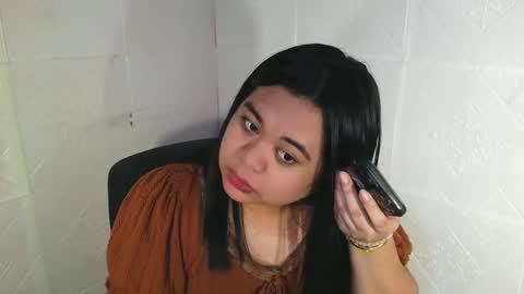 SHANTAL MARIE online show from 12/01/25, 02:27