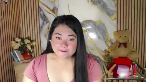 SHANTAL MARIE online show from 04/21/26, 02:26