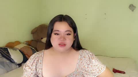 Snapshot of exoticpinayx chatting on 06/19/26, 07:56 SHANTAL MARIE online show from 06/19/26, 07:56
