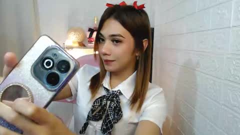 exotictssavie online show from 01/15/25, 03:18