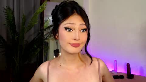 Snapshot of expensive_candyx chatting on 12/14/24, 04:31 Candy online show from 12/14/24, 04:31