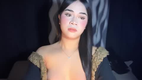 Snapshot of expensivets_chloe chatting on 09/24/25, 07:39 chloee online show from 09/24/25, 07:39