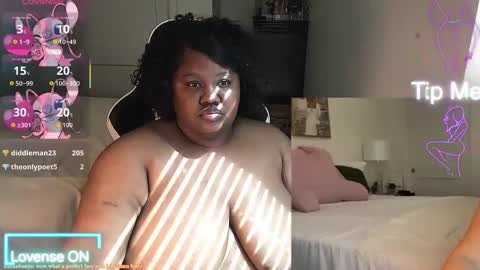 Snapshot of explosivekitty69 chatting on 09/10/25, 08:09 Miss Kitty online show from 09/10/25, 08:09