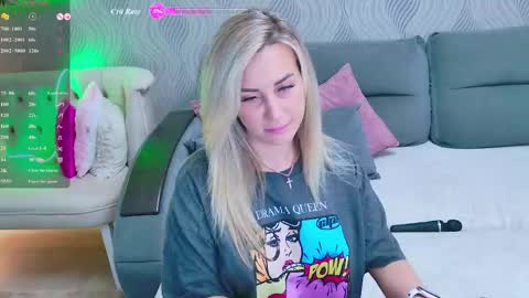 Anna online show from 04/20/26, 02:36