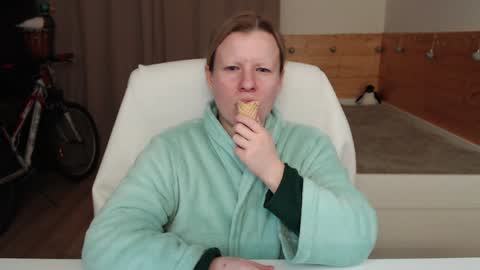 Crystal online show from 12/03/24, 05:45