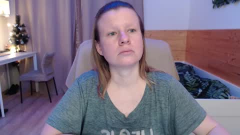 Crystal online show from 02/06/26, 05:38