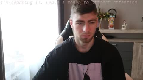 Sweetheart online show from 12/20/25, 09:27