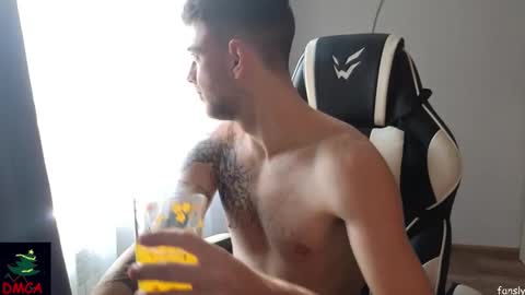 Sweetheart online show from 01/11/26, 07:57