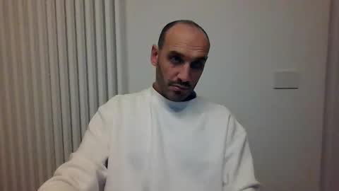 Extro online show from 11/08/25, 10:52