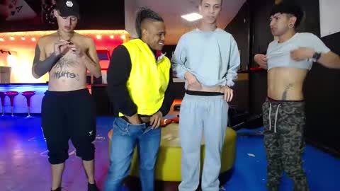 extrangers online show from 02/27/25, 12:13