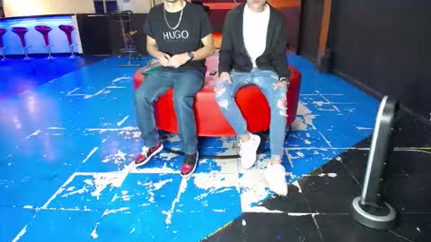 extrangers online show from 11/03/25, 01:12