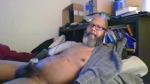 eyequee0007 online show from 02/16/26, 09:55