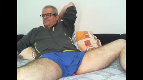 GEORGE online show from 04/18/26, 05:44