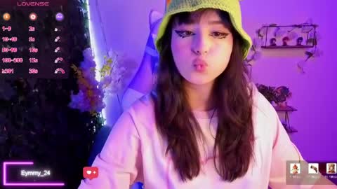 eymmy_24 online show from 04/12/26, 01:43