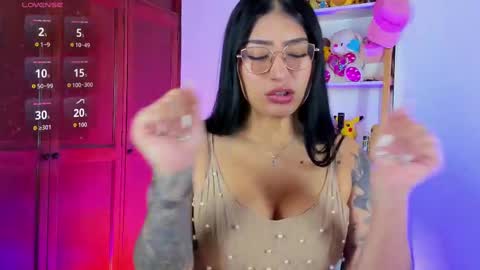 Emily online show from 09/29/25, 04:34