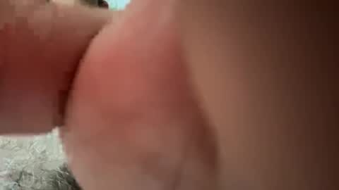 eyyoboobo0 online show from 12/18/25, 05:19