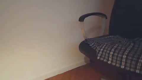 Snapshot of ezcoda chatting on 12/03/24, 04:58 EZCODA online show from 12/03/24, 04:58