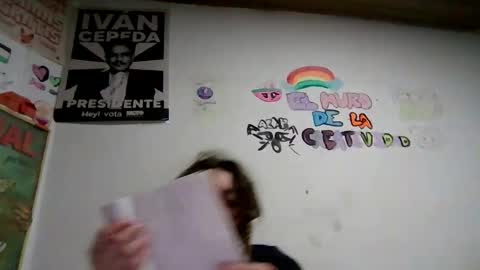 Snapshot of ezlngirl chatting on 03/16/26, 04:18 Aimee online show from 03/16/26, 04:18