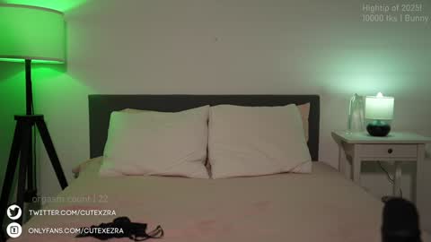 Ezra online show from 03/04/25, 09:00