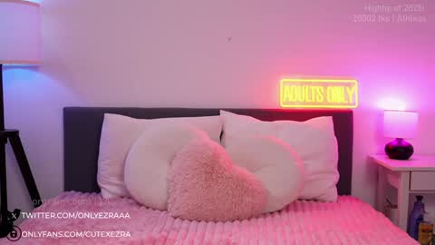 Ezra online show from 10/01/25, 09:43