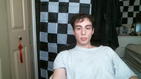 Snapshot of ezra_naamah chatting on 01/19/25, 06:43 Ezra Naamah online show from 01/19/25, 06:43