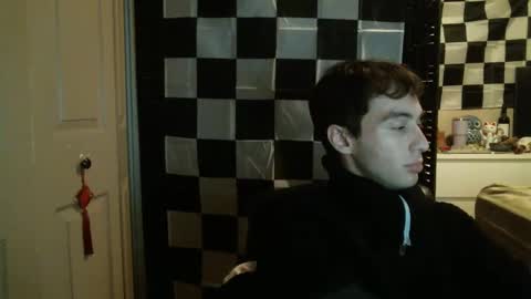 Snapshot of ezra_naamah chatting on 01/22/25, 12:06 Ezra Naamah online show from 01/22/25, 12:06