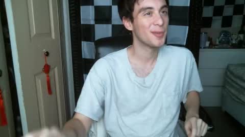 Snapshot of ezra_naamah chatting on 02/09/25, 07:09 Ezra Naamah online show from 02/09/25, 07:09