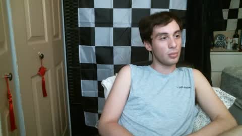 Snapshot of ezra_naamah chatting on 02/19/25, 08:41 Ezra Naamah online show from 02/19/25, 08:41