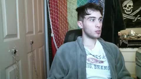 Ezra Naamah online show from 01/18/26, 05:39