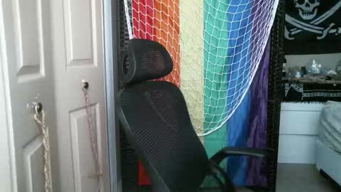 Ezra Naamah online show from 03/03/26, 08:04