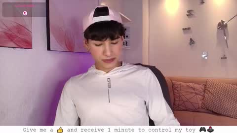 Juan online show from 09/30/25, 09:53