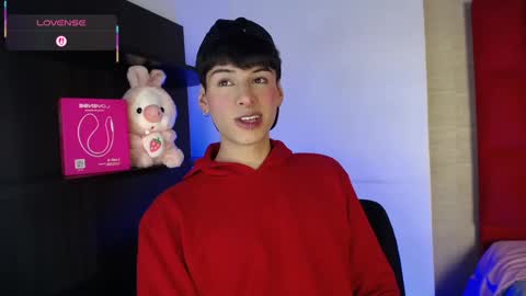 Juan online show from 10/26/25, 05:02