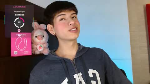 Juan online show from 11/17/25, 05:02