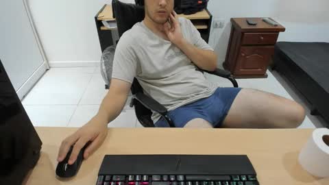 Ezzeq online show from 03/15/26, 03:45