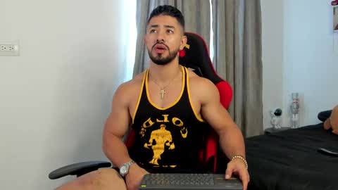 Ezzio Scolaro online show from 02/27/26, 09:59