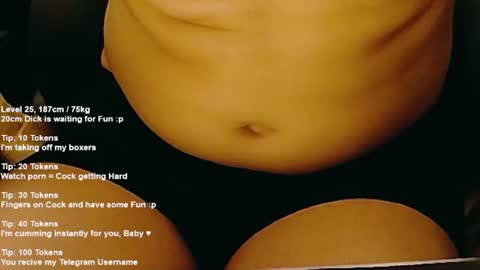 Snapshot of f1reb0y chatting on 07/25/26, 04:21 f1reb0y online show from 07/25/26, 04:21