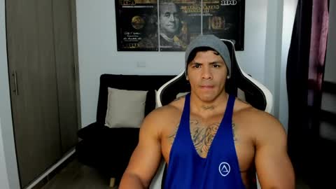 Snapshot of fabian_arango chatting on 04/25/26, 02:36 Fabian arango online show from 04/25/26, 02:36