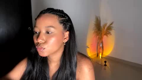 Thianna online show from 01/09/26, 05:21