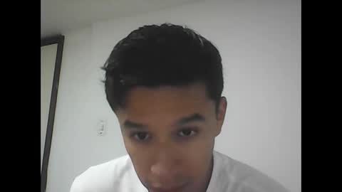 R online show from 11/23/25, 07:13