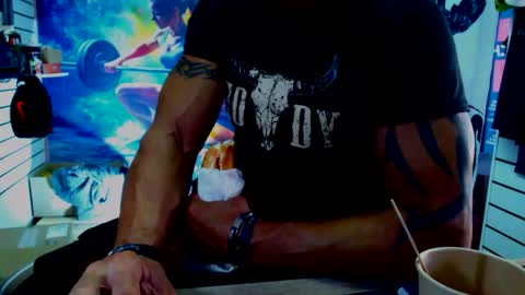 fabxxxl online show from 10/22/25, 07:19