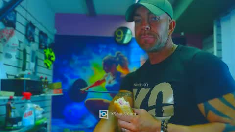 fabxxxl online show from 12/17/25, 08:20