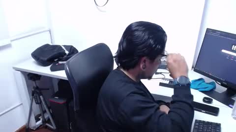 camilo  online show from 04/05/26, 08:39