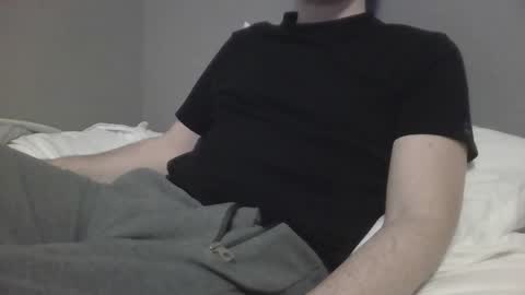 FacelessEscape online show from 10/29/25, 03:25